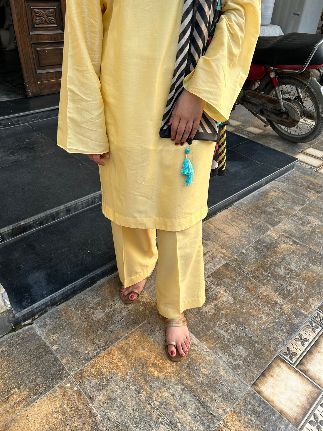 BUTTER YELLOW