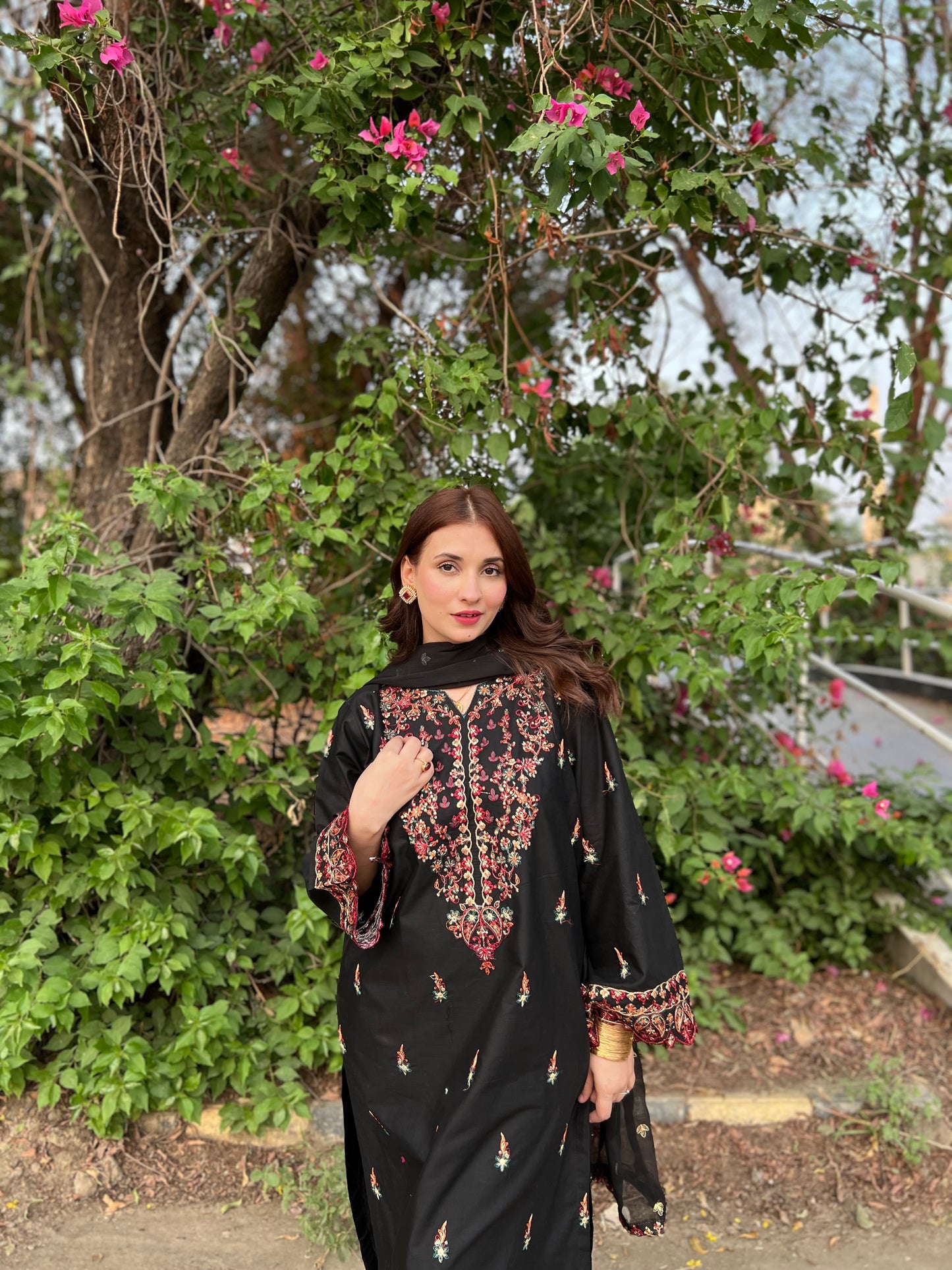 PARSA-3pc EMBROIDED